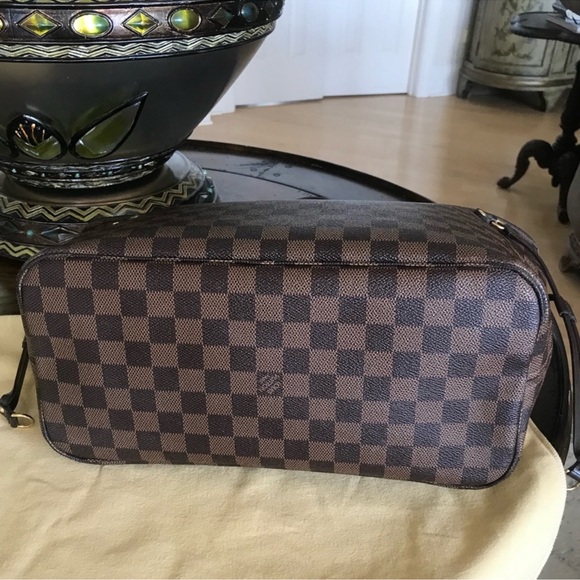 Gorgeous Louis Vuitton Neverfull MM Damier Ebene - Picture 6 of 17